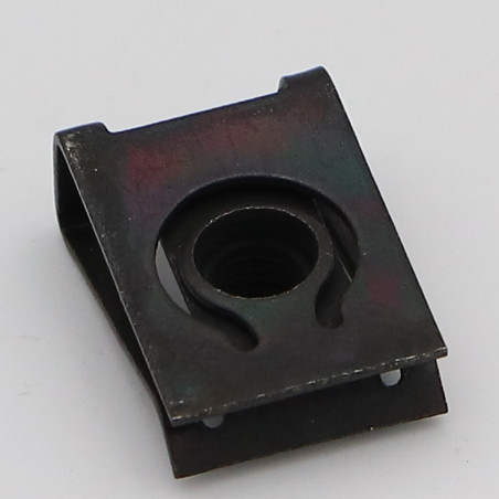 1 x Dado con Piastrina M5 DADO 8415 Spessore Di Serraggio 0,5 con 4 Acciaio Zincato Nero