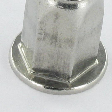 1 x Dado rivettabile Acciaio Inox Testa Piatta Esagonale M5X14 INPTH 30