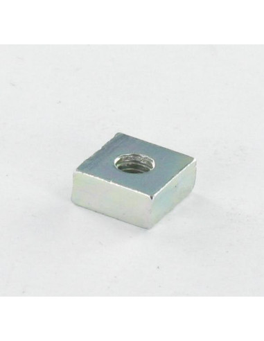 1 x Dado Quadrato M8 17X17X6 Zincate