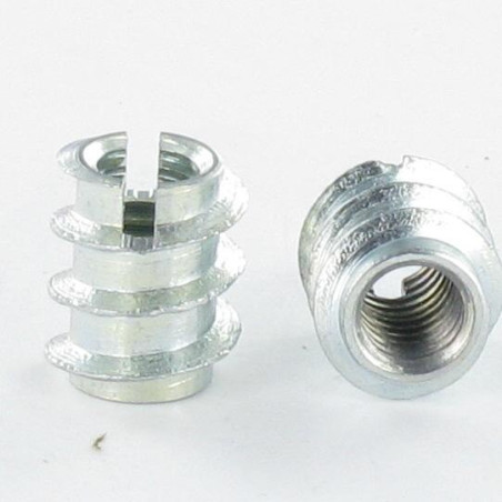 1 x Inserto Con Intaglio M6 13X15 Zincate