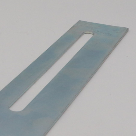 1 x Piastra ASSEMBLAGGIO 50X320X2 Zincate